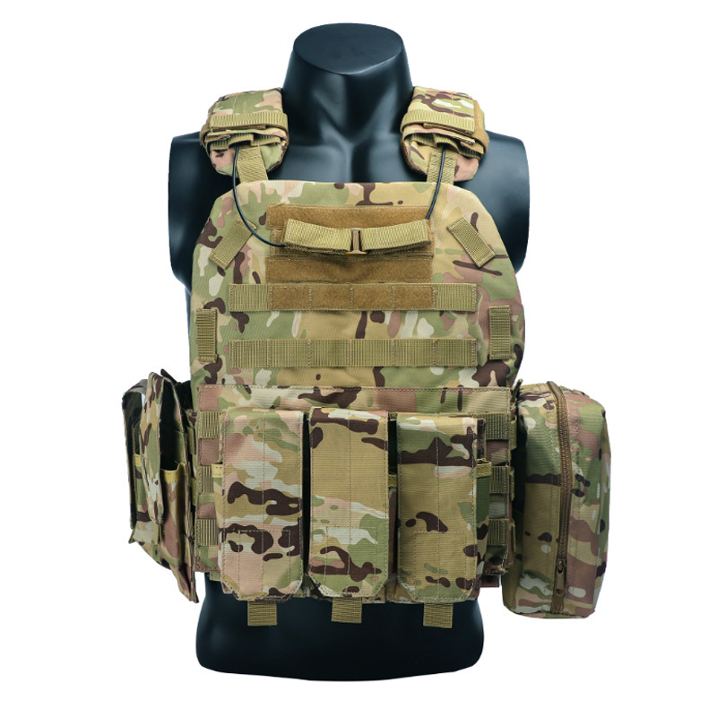 Camouflage Outdoor Game Gear for Adventurers - Tactical Vest