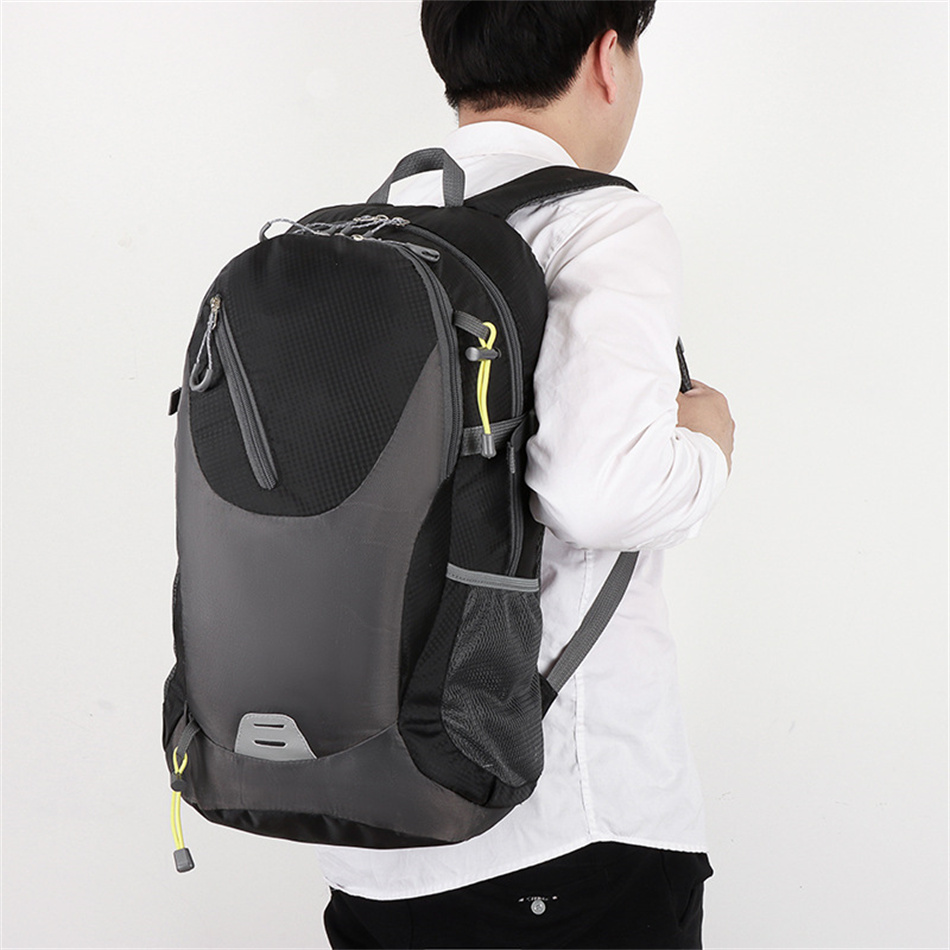 Outdoor Hiking Bag, Hiking Sports Backpack, Cycling Leisure Backpack 40L Large Capacity Travel Bag