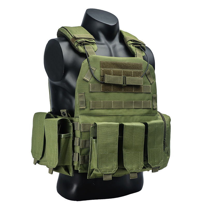 Camouflage Outdoor Game Gear for Adventurers - Tactical Vest