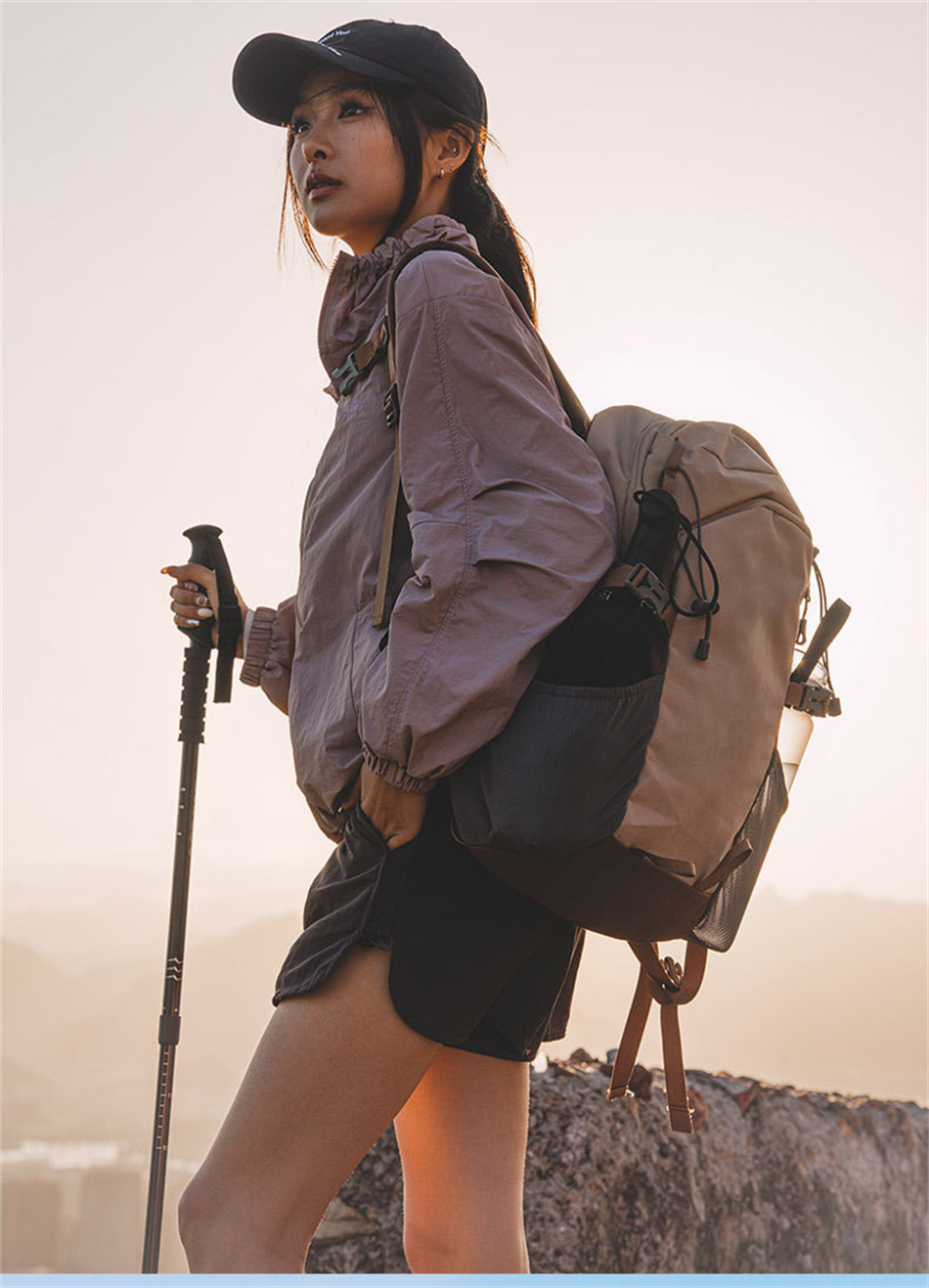 Outdoor Hiking Mountaineering Bag Women's Large-capacity Lightweight Sports Travel Backpack Lightweight Waterproof Travel Backpack